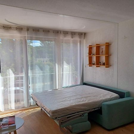 Studio Centre-Ville A 2 Pas De La Plage Ла-Гранд-Мот Экстерьер фото