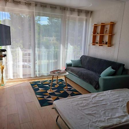 Studio Centre-Ville A 2 Pas De La Plage Ла-Гранд-Мот Экстерьер фото